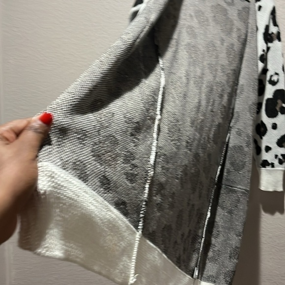 Andree by Unit Women’s Leopard Cardigan Long Sleeve Pocket Animal Print Size S - Picture 6 of 11